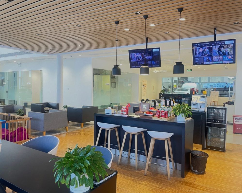 一楼客户休息区